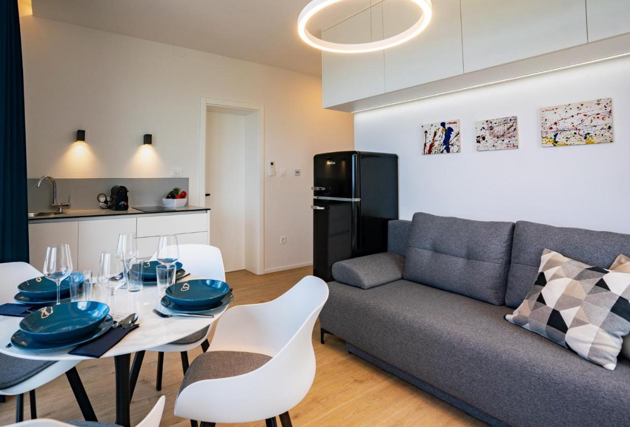 Panorama Suite Dora With Jacuzzi Palit Exterior photo