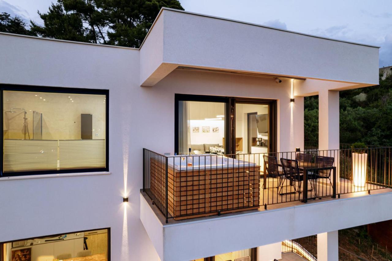 Panorama Suite Dora With Jacuzzi Palit Exterior photo